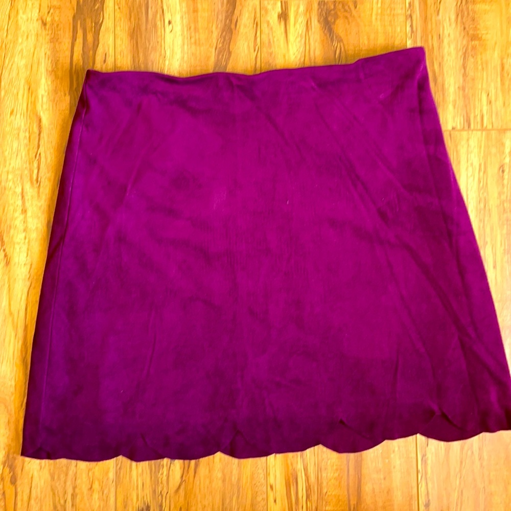 Maroon Aqua mini scalloped skirt